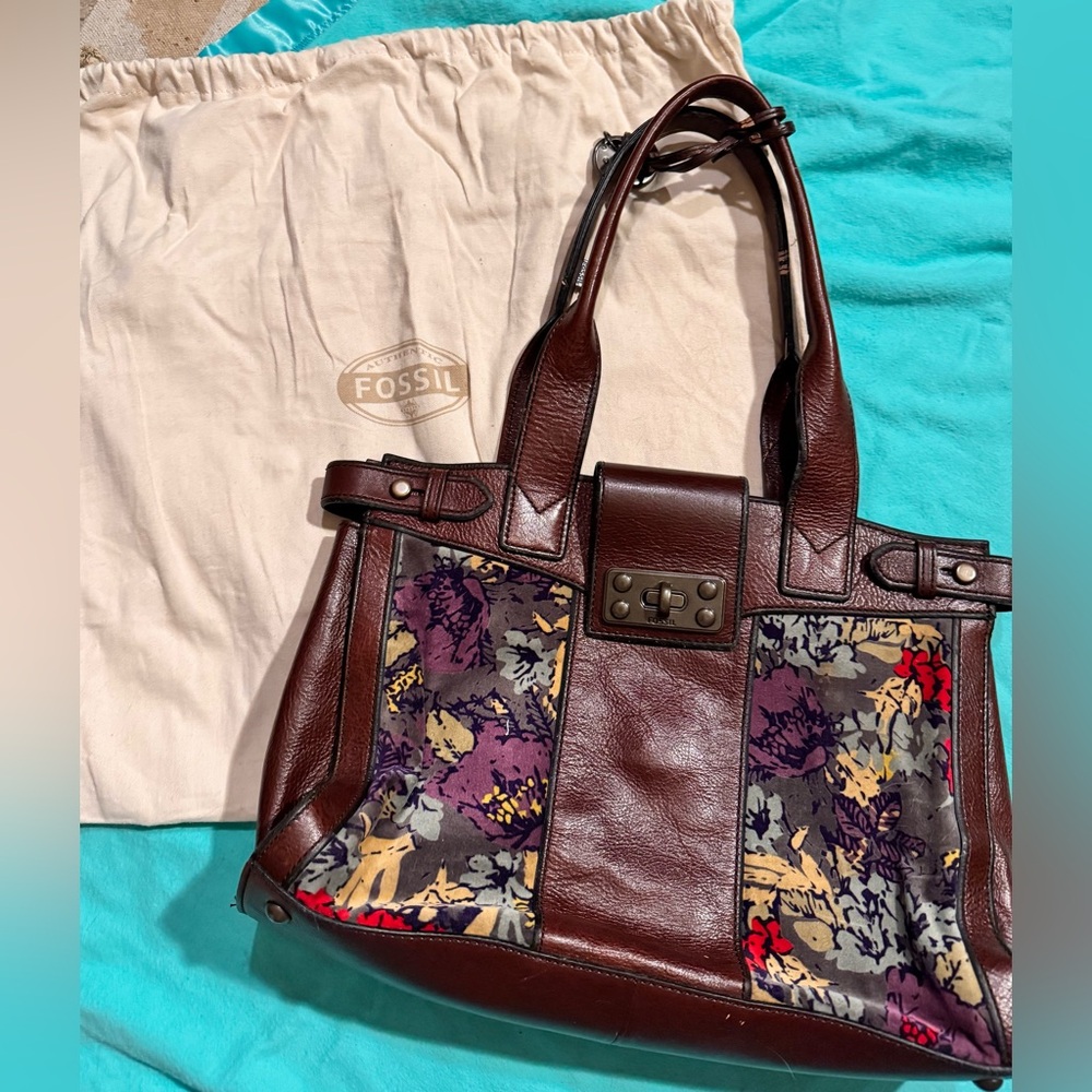 Fossil Dark Brown Shoulder Bag with Floral Accents